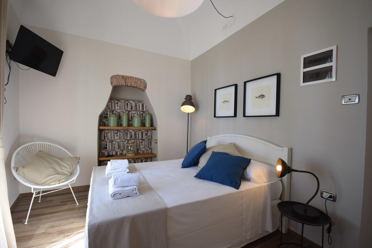 Fra Diavolo Hotel Диано Марина Екстериор снимка